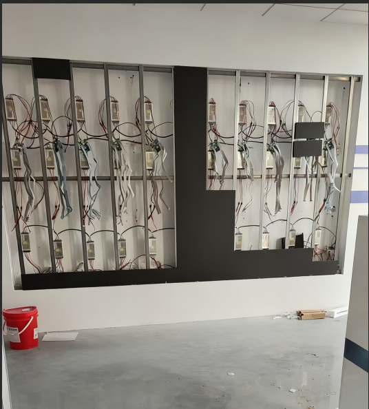 <b>上海某高校P1.53LED显示屏安装完成</b>